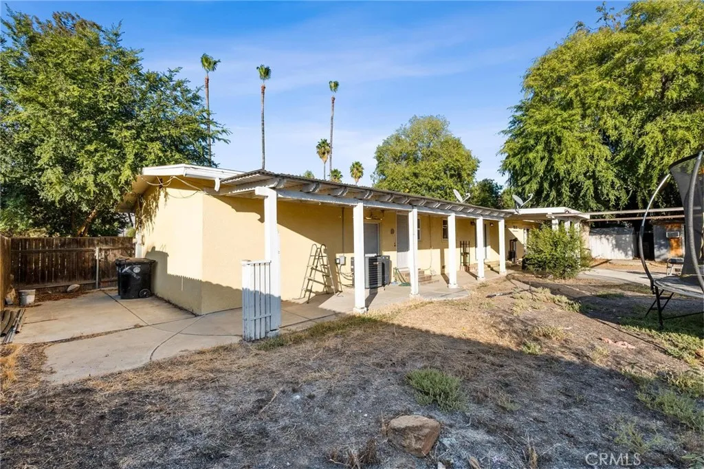 1929 E Oakland, Hemet, California 92544 home-pic-26